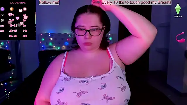 Snapshot of Lily_lu_one chatting on October 2025 10:08:02 PM Lily lu one online show from October 2025 10:08:02 PM