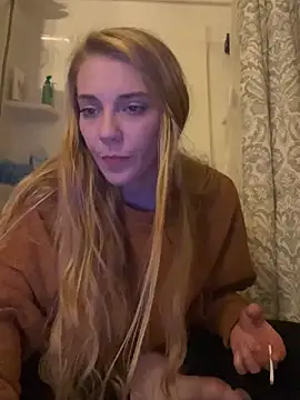 qtkayyzzxoxo online show from March 2025 12:48:01 AM