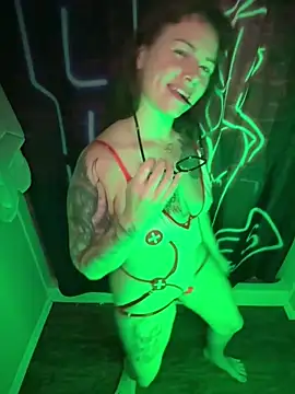 Snapshot of NaughtyLittleVeteran chatting on October 2025 01:19:02 AM NaughtyLittleVeteran online show from October 2025 01:19:02 AM