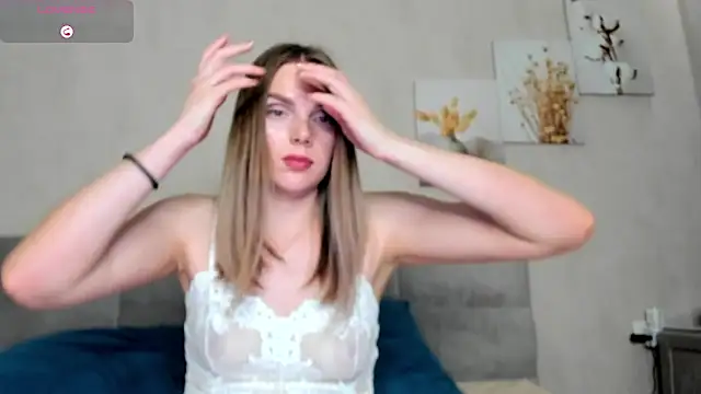 SunnyX GirlX online show from March 2025 05:23:02 AM