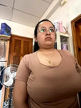 Snapshot of gordatetona_69 chatting on September 2025 02:40:01 PM gordatetona 69 online show from September 2025 02:40:01 PM