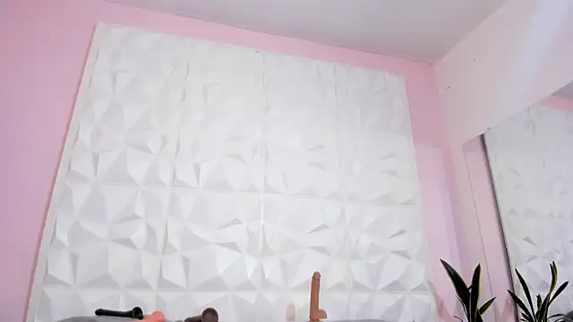 Snapshot of Valeriagomez_ chatting on March 2025 05:35:02 PM Valeriagomez online show from March 2025 05:35:02 PM