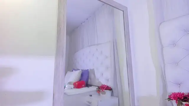 kamii arias online show from October 2025 02:28:02 PM