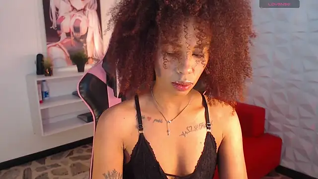 Snapshot of anahi_macys chatting on March 2025 12:25:01 PM anahi macys online show from March 2025 12:25:01 PM