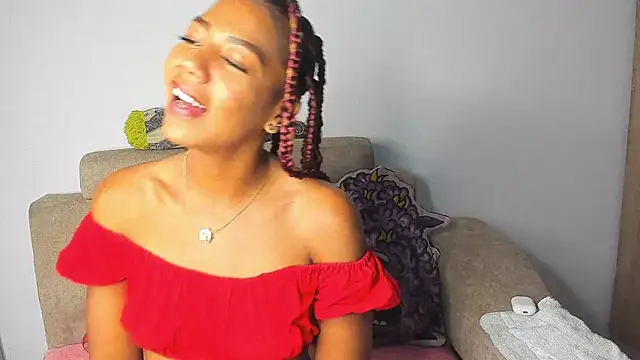 Megan Marss online show from September 2025 09:27:01 PM
