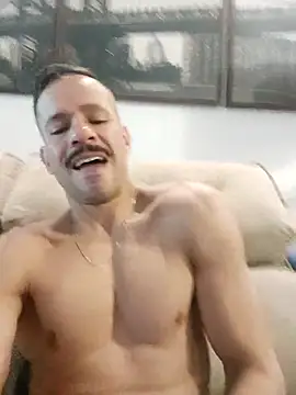 Snapshot of juniortche1313 chatting on November 2025 04:39:02 PM juniortche1313 online show from November 2025 04:39:02 PM