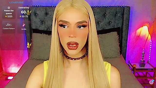 Snapshot of Dalila_moan chatting on September 2025 01:05:02 AM Dalila moan online show from September 2025 01:05:02 AM