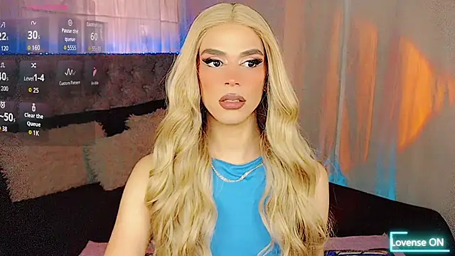 Snapshot of Dalila_moan chatting on October 2025 07:11:01 PM Dalila moan online show from October 2025 07:11:01 PM