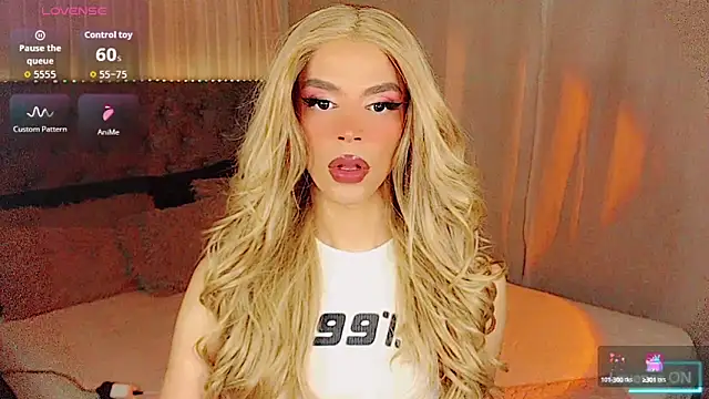 Snapshot of Dalila_moan chatting on October 2025 10:43:01 PM Dalila moan online show from October 2025 10:43:01 PM