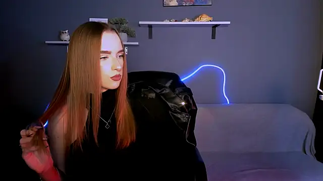 Snapshot of doll_vey chatting on October 2025 07:02:02 PM doll vey online show from October 2025 07:02:02 PM