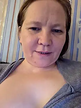 Snapshot of -Kathrine_kit- chatting on October 2025 09:33:01 AM -Kathrine kit- online show from October 2025 09:33:01 AM