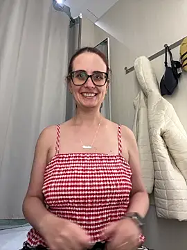Snapshot of NataKitten chatting on March 2025 11:42:01 AM NataKitten online show from March 2025 11:42:01 AM