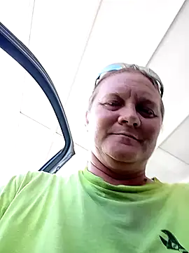 wetnwildforyou online show from October 2025 06:49:02 PM