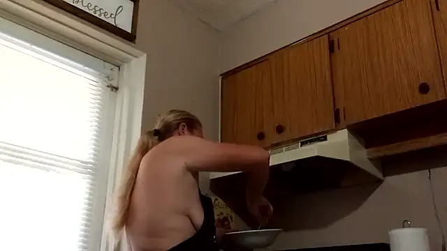 wetnwildforyou online show from November 2025 06:43:01 PM