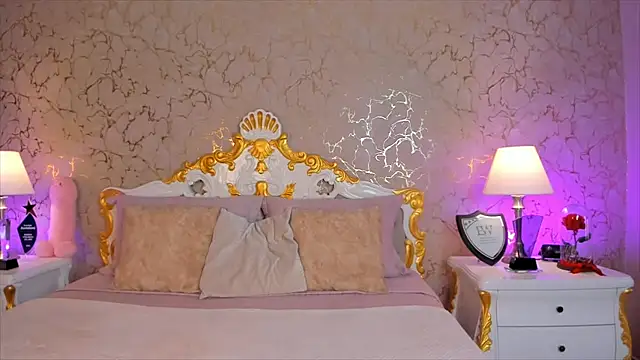 ScarlettWallace online show from October 2025 09:39:02 PM