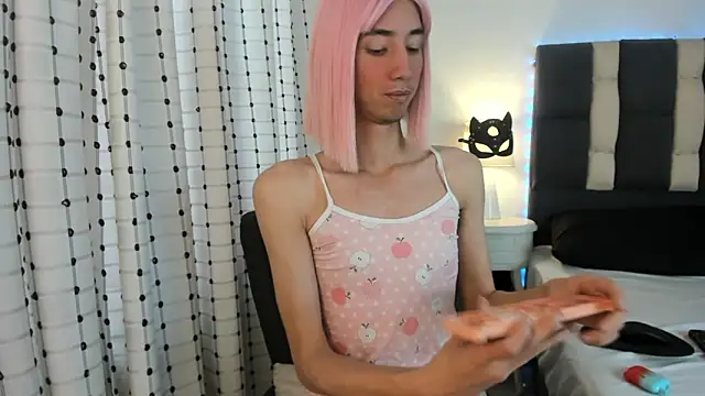 Snapshot of loverisu-coral chatting on November 2025 07:23:02 PM loverisu-coral online show from November 2025 07:23:02 PM