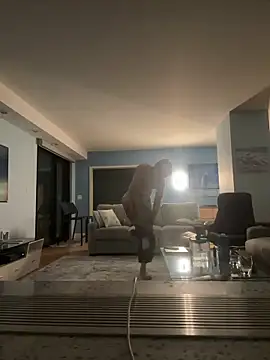 sierrathefemboy online show from November 2025 03:40:02 AM