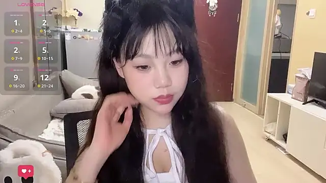 Yik-11 online show from March 2025 06:30:01 PM