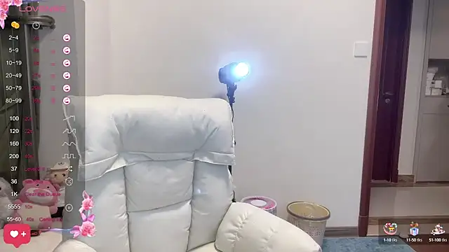 Yik-11 online show from September 2025 07:19:02 PM