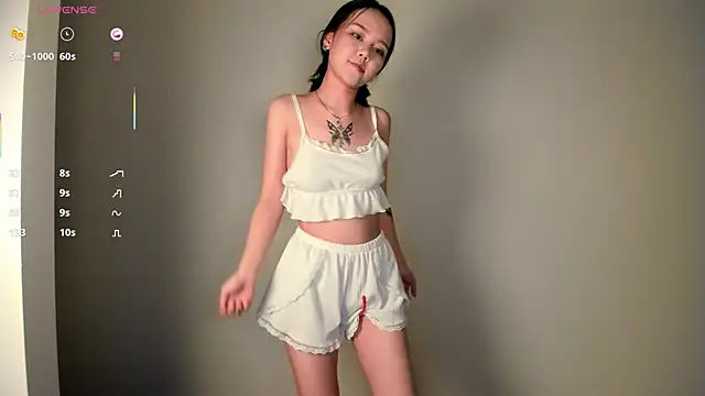 Snapshot of miko_san chatting on March 2025 01:34:01 PM miko san online show from March 2025 01:34:01 PM