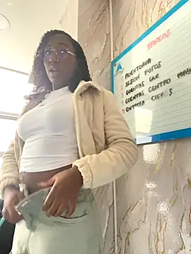 Qeen blackk online show from October 2025 09:15:01 PM