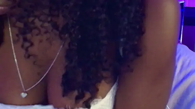 Qeen blackk online show from October 2025 08:14:02 PM