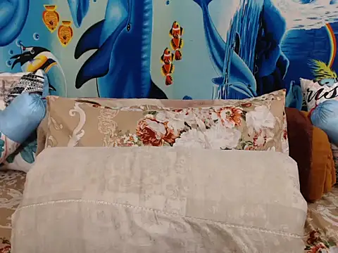 ChocolateClit online show from October 2025 04:49:01 PM