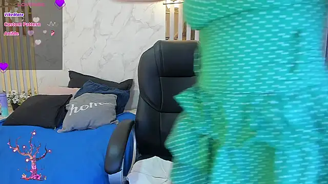 Snapshot of Oriana_gh chatting on October 2025 03:40:02 AM Oriana gh online show from October 2025 03:40:02 AM