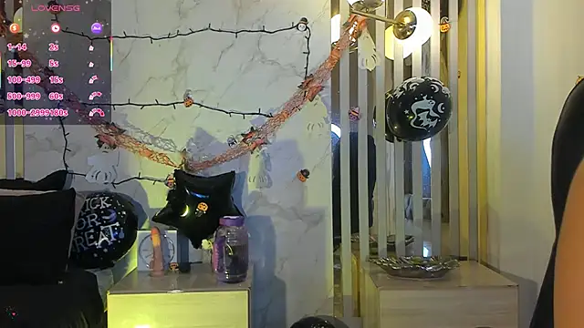 Snapshot of Oriana_gh chatting on October 2025 03:29:02 AM Oriana gh online show from October 2025 03:29:02 AM