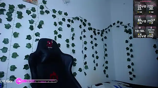 Snapshot of Noah_milleer chatting on March 2025 10:30:02 PM Noah milleer online show from March 2025 10:30:02 PM