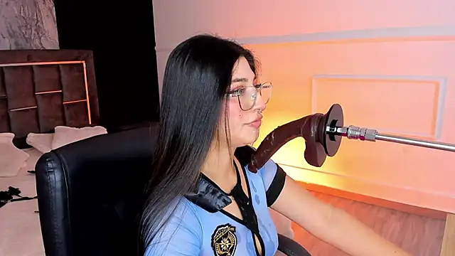 Gabrielakassi online show from October 2025 11:30:01 AM