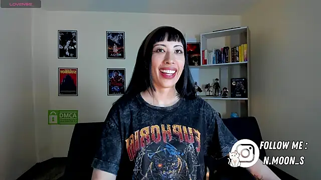 Snapshot of Nezuuuuu_ chatting on October 2025 09:34:01 PM Nezuuuuu online show from October 2025 09:34:01 PM