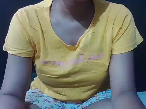 Snapshot of sugandha_bhabhi chatting on September 2025 05:24:01 PM sugandha bhabhi online show from September 2025 05:24:01 PM