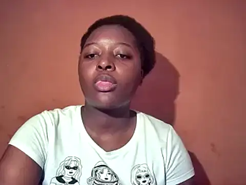 sexyhips2001 online show from November 2025 05:26:01 PM