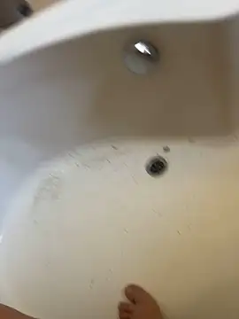 Snapshot of Mpampi chatting on September 2025 12:08:02 PM Mpampi online show from September 2025 12:08:02 PM