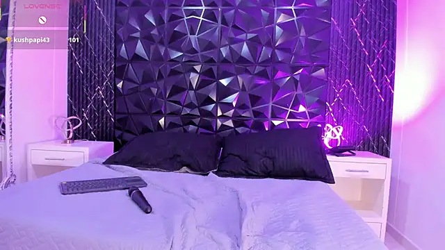 Snapshot of HileySweet chatting on March 2025 06:45:02 PM HileySweet online show from March 2025 06:45:02 PM