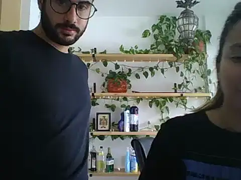 valenseleni online show from February 2025 04:31:01 PM