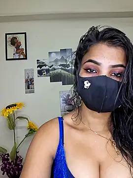 Snapshot of Noor-Bold chatting on November 2025 02:55:02 AM Noor-Bold online show from November 2025 02:55:02 AM