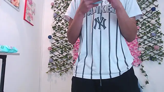 willians   0 online show from October 2025 04:11:01 AM