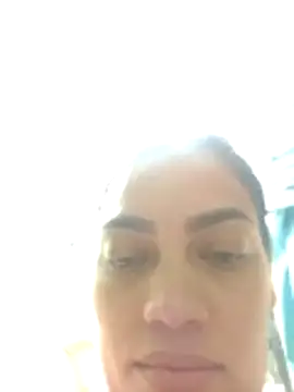 Snapshot of Ehilyn chatting on November 2025 09:48:02 PM Ehilyn online show from November 2025 09:48:02 PM