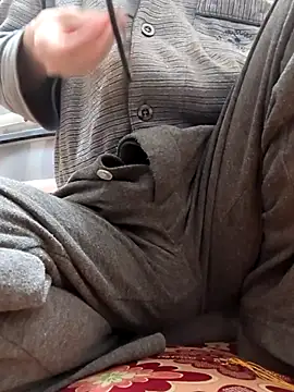 Snapshot of mgnhiroyuki chatting on March 2025 01:05:02 PM mgnhiroyuki online show from March 2025 01:05:02 PM