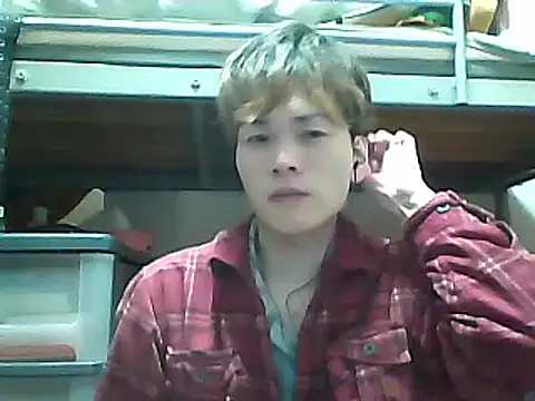 Snapshot of mgnhiroyuki chatting on March 2025 03:24:01 PM mgnhiroyuki online show from March 2025 03:24:01 PM