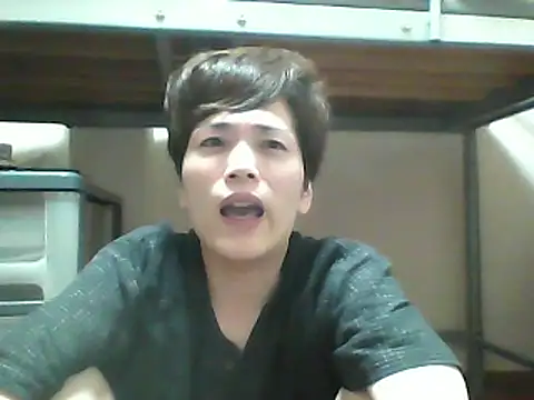 Snapshot of mgnhiroyuki chatting on September 2025 04:07:01 PM mgnhiroyuki online show from September 2025 04:07:01 PM