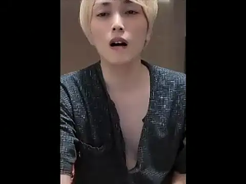 Snapshot of mgnhiroyuki chatting on October 2025 10:57:02 AM mgnhiroyuki online show from October 2025 10:57:02 AM