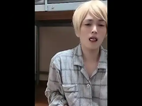 Snapshot of mgnhiroyuki chatting on November 2025 03:40:02 AM mgnhiroyuki online show from November 2025 03:40:02 AM