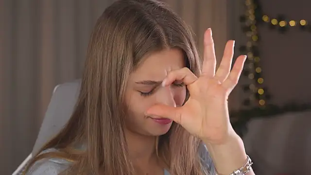 UdelaHathorne online show from September 2025 04:31:02 PM