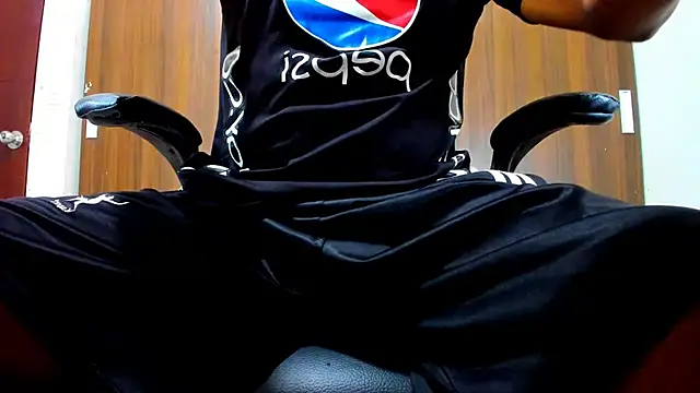 Snapshot of Dreamastercum_ chatting on October 2025 11:55:01 AM Dreamastercum online show from October 2025 11:55:01 AM