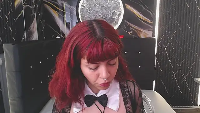 Genesisrea   online show from October 2025 02:40:01 PM