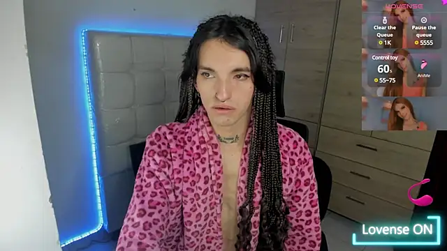 Maite Wings online show from March 2025 04:32:02 PM