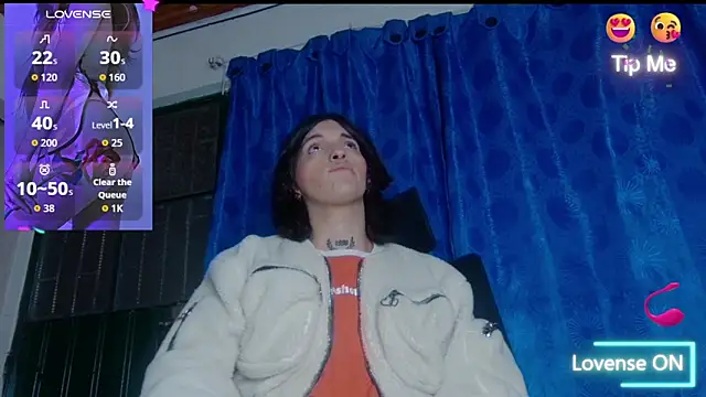 Maite Wings online show from September 2025 09:27:02 PM